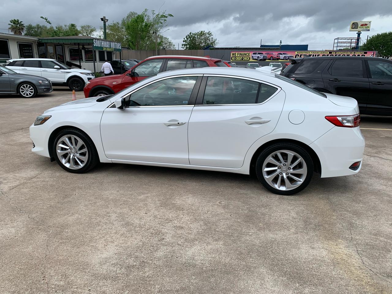 Acura ILX 8-Spd AT w/ Premium Package 2016