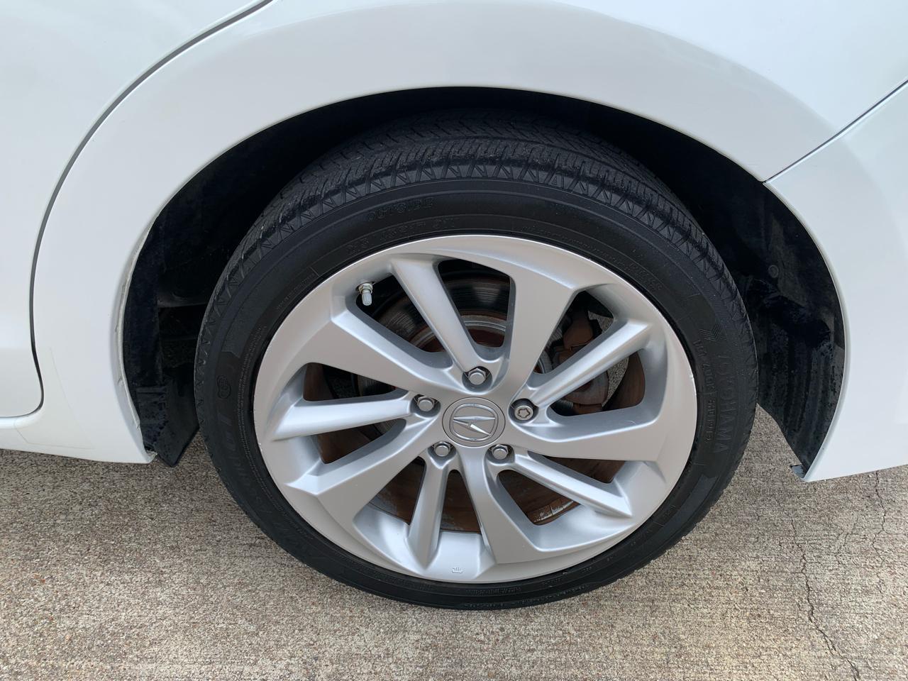 Acura ILX 8-Spd AT w/ Premium Package 2016