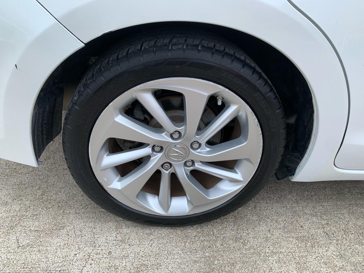 Acura ILX 8-Spd AT w/ Premium Package 2016