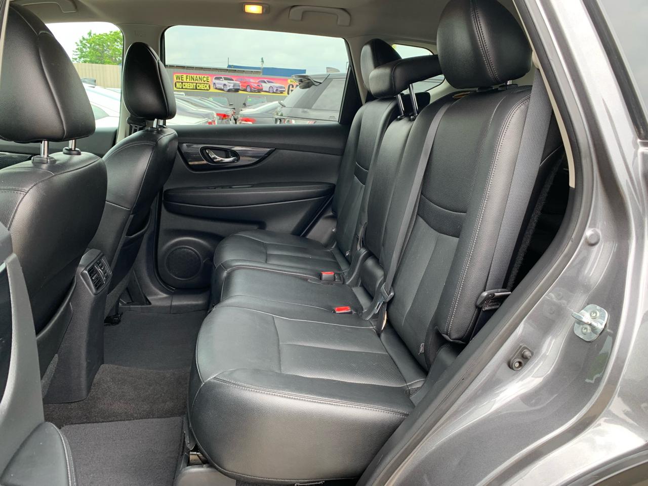 Nissan Rogue SV AWD 2017