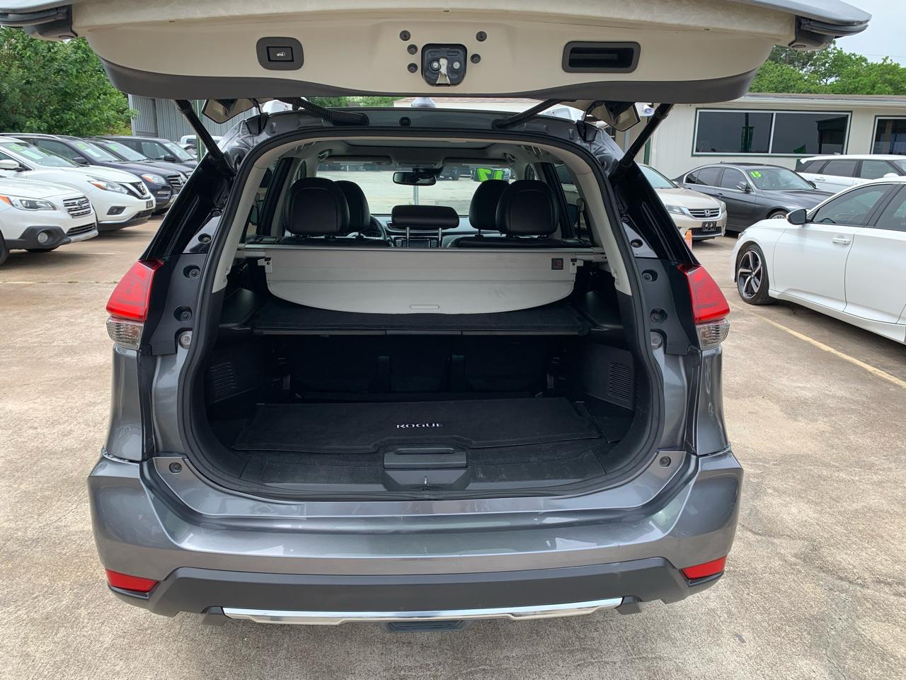 Nissan Rogue SV AWD 2017