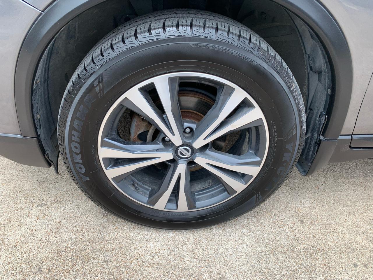 Nissan Rogue SV AWD 2017