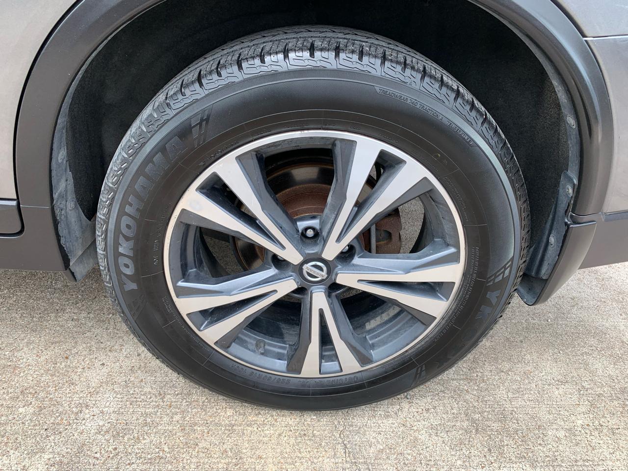 Nissan Rogue SV AWD 2017