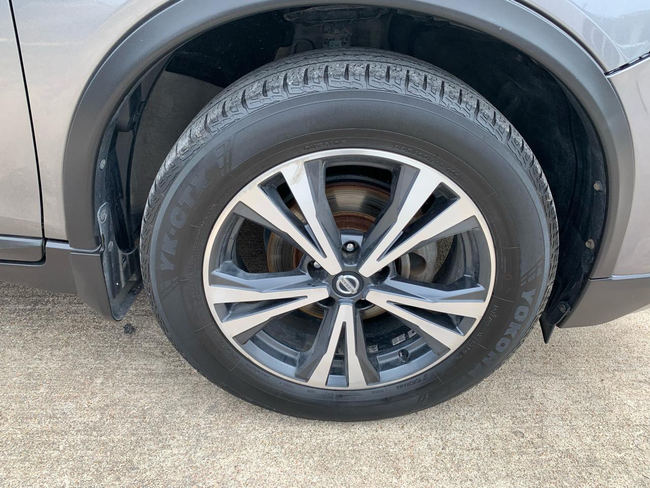 Nissan Rogue SV AWD 2017