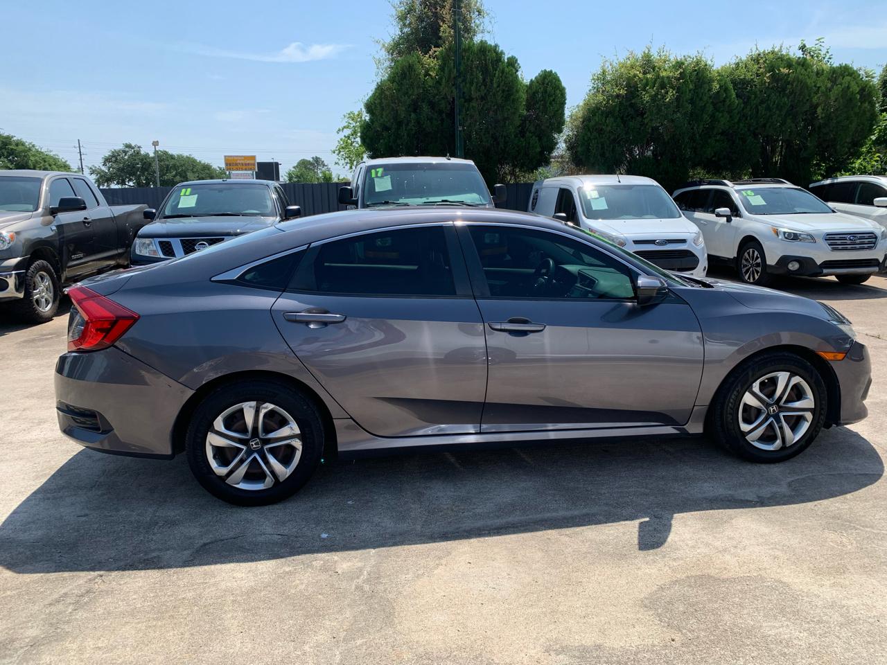 Honda Civic LX Sedan CVT 2017