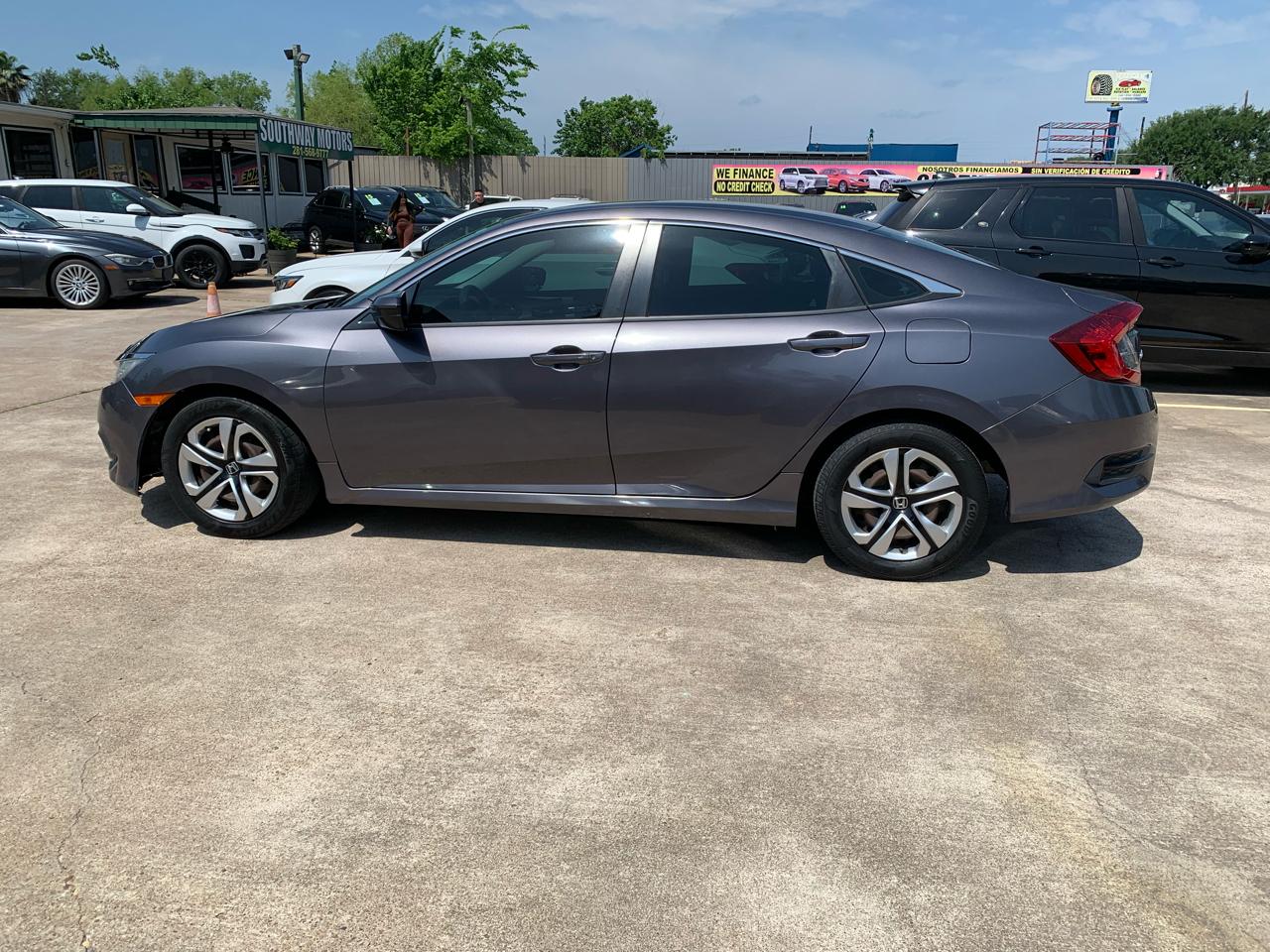 Honda Civic LX Sedan CVT 2017