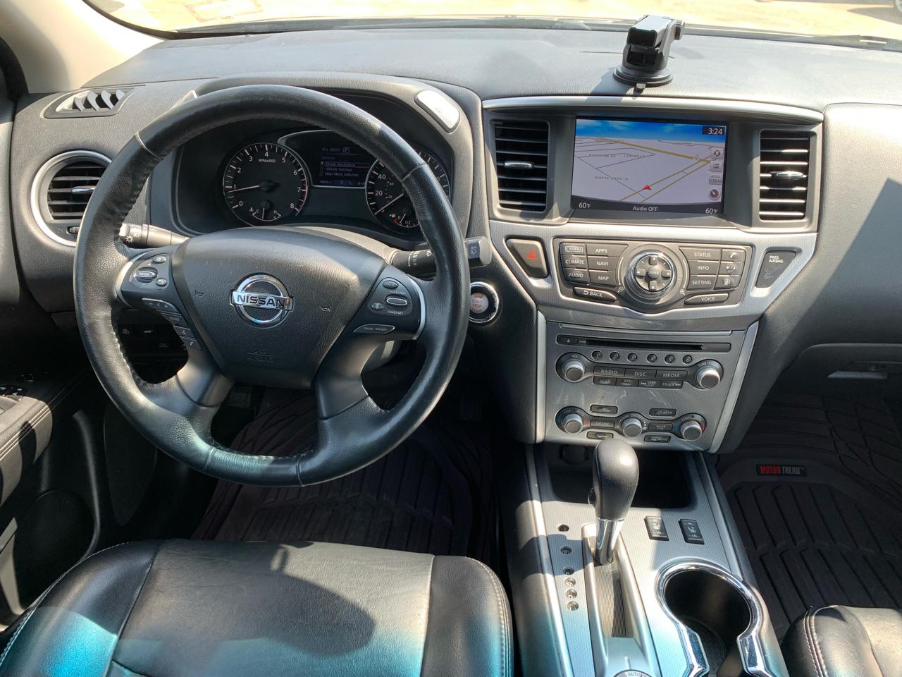 Nissan Pathfinder SL 4WD 2020