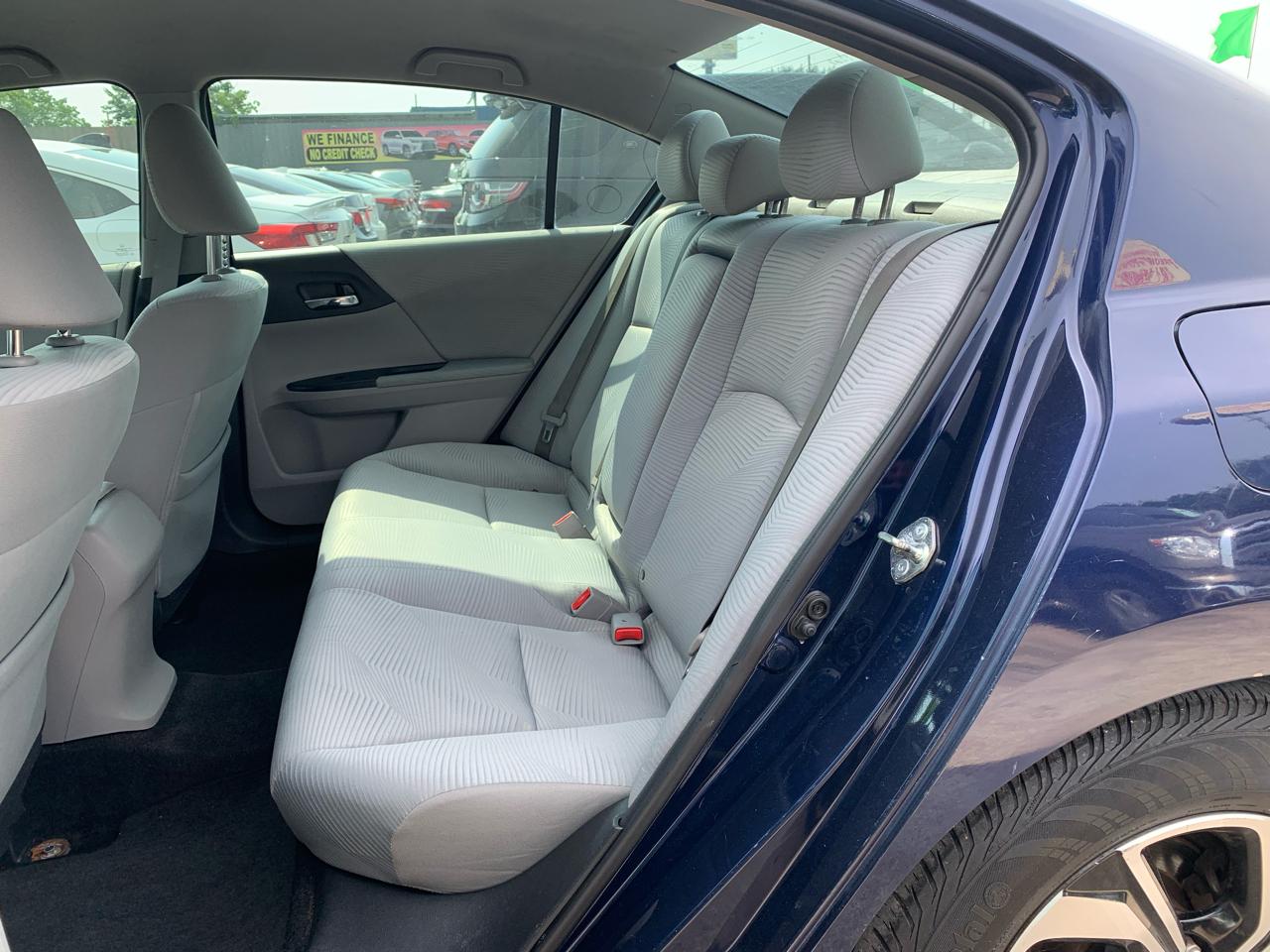 Honda Accord LX Sedan CVT 2017