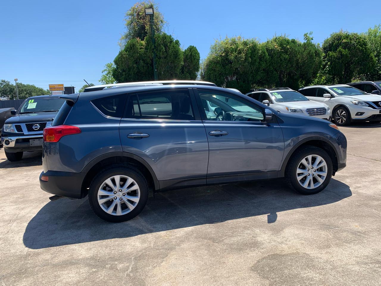 Toyota RAV4 Limited AWD 2013