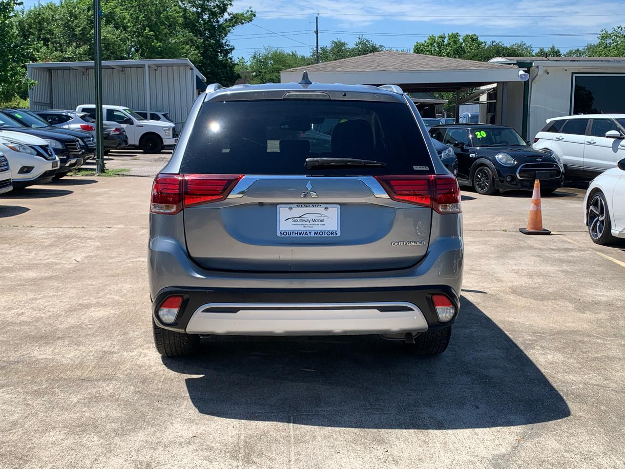 Mitsubishi Outlander SEL AWD 2020