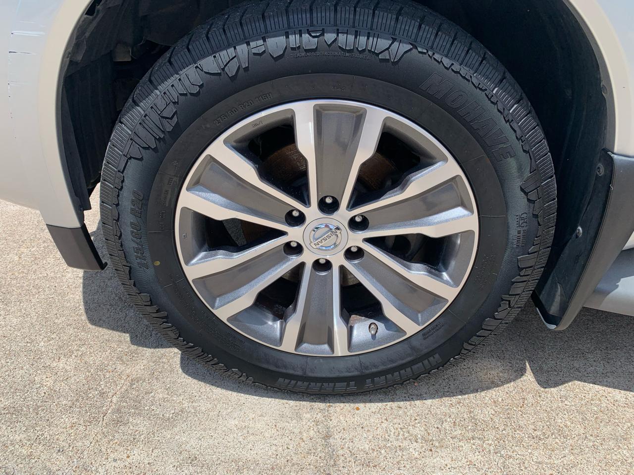Nissan Armada SL 2WD 2015