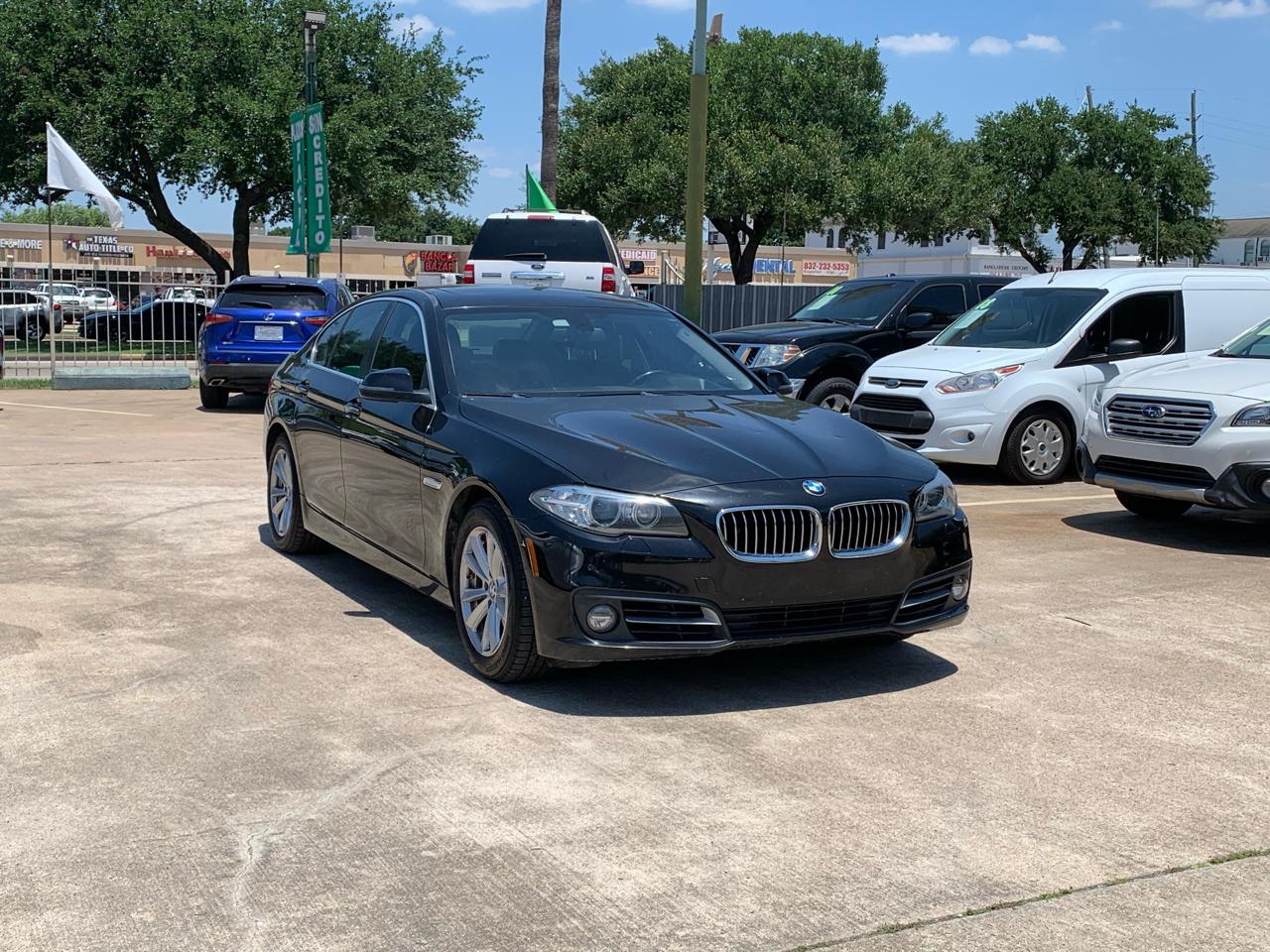 BMW 5-Series 528i 2016