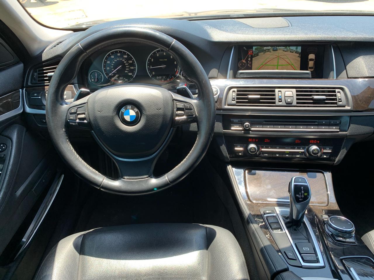 BMW 5-Series 528i 2016