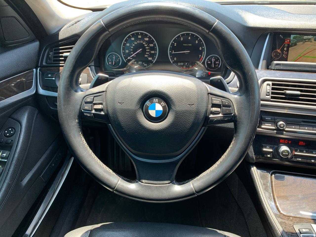 BMW 5-Series 528i 2016