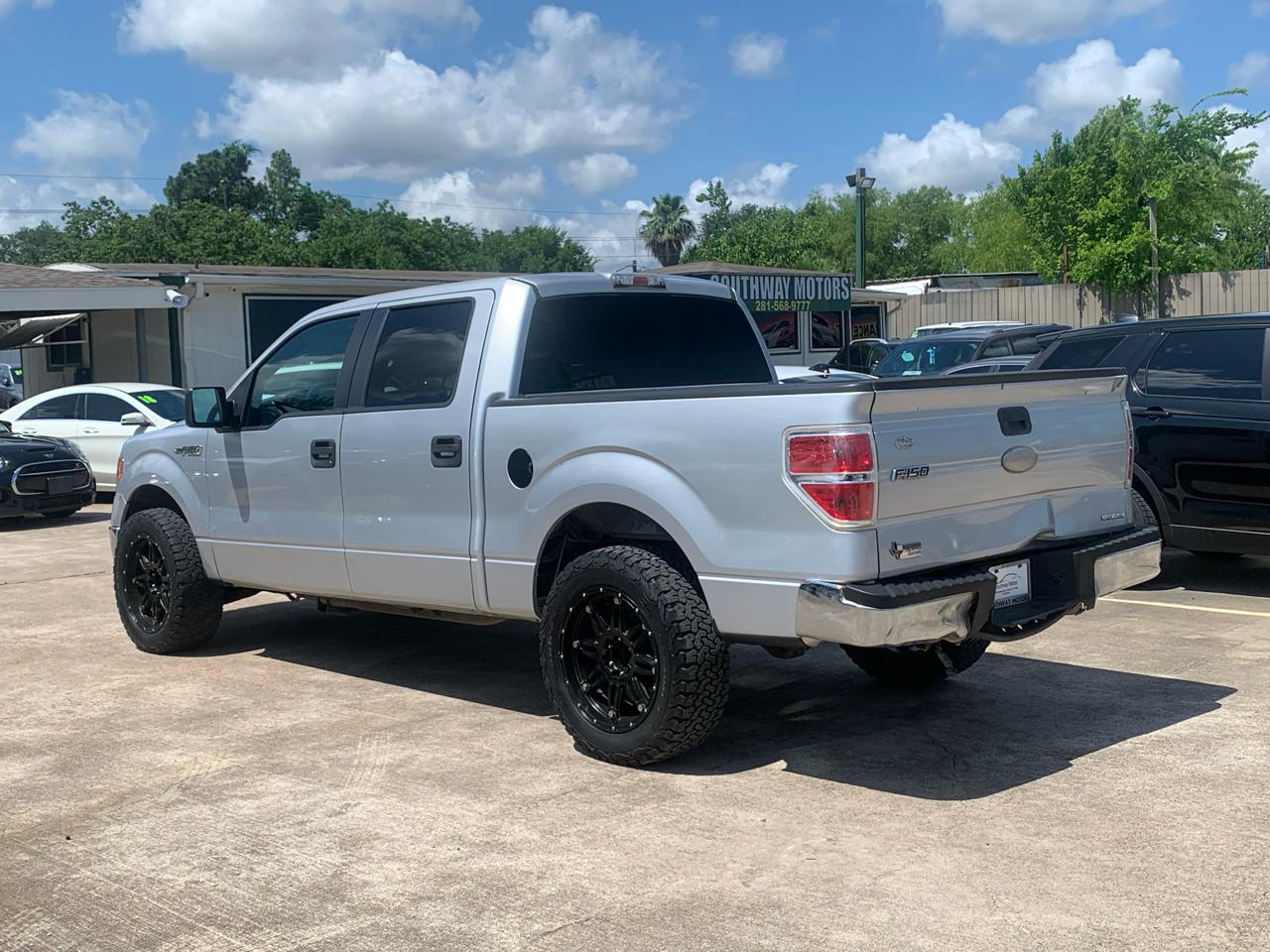 Ford F-150 FX2 SuperCrew 5.5-ft. Bed 2WD 2011