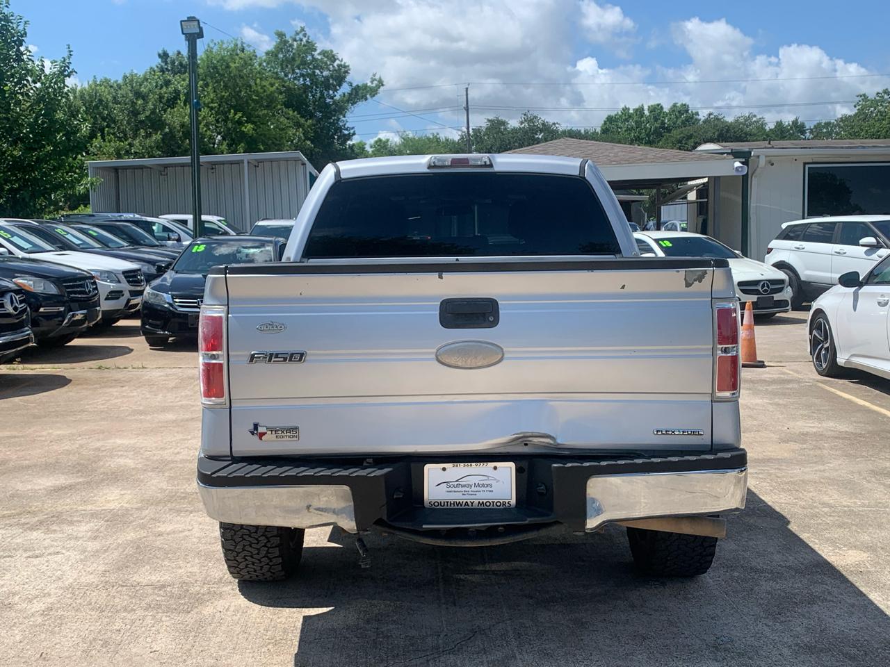 Ford F-150 FX2 SuperCrew 5.5-ft. Bed 2WD 2011