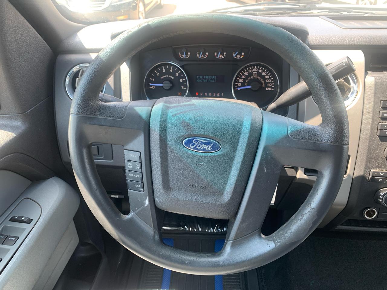 Ford F-150 FX2 SuperCrew 5.5-ft. Bed 2WD 2011