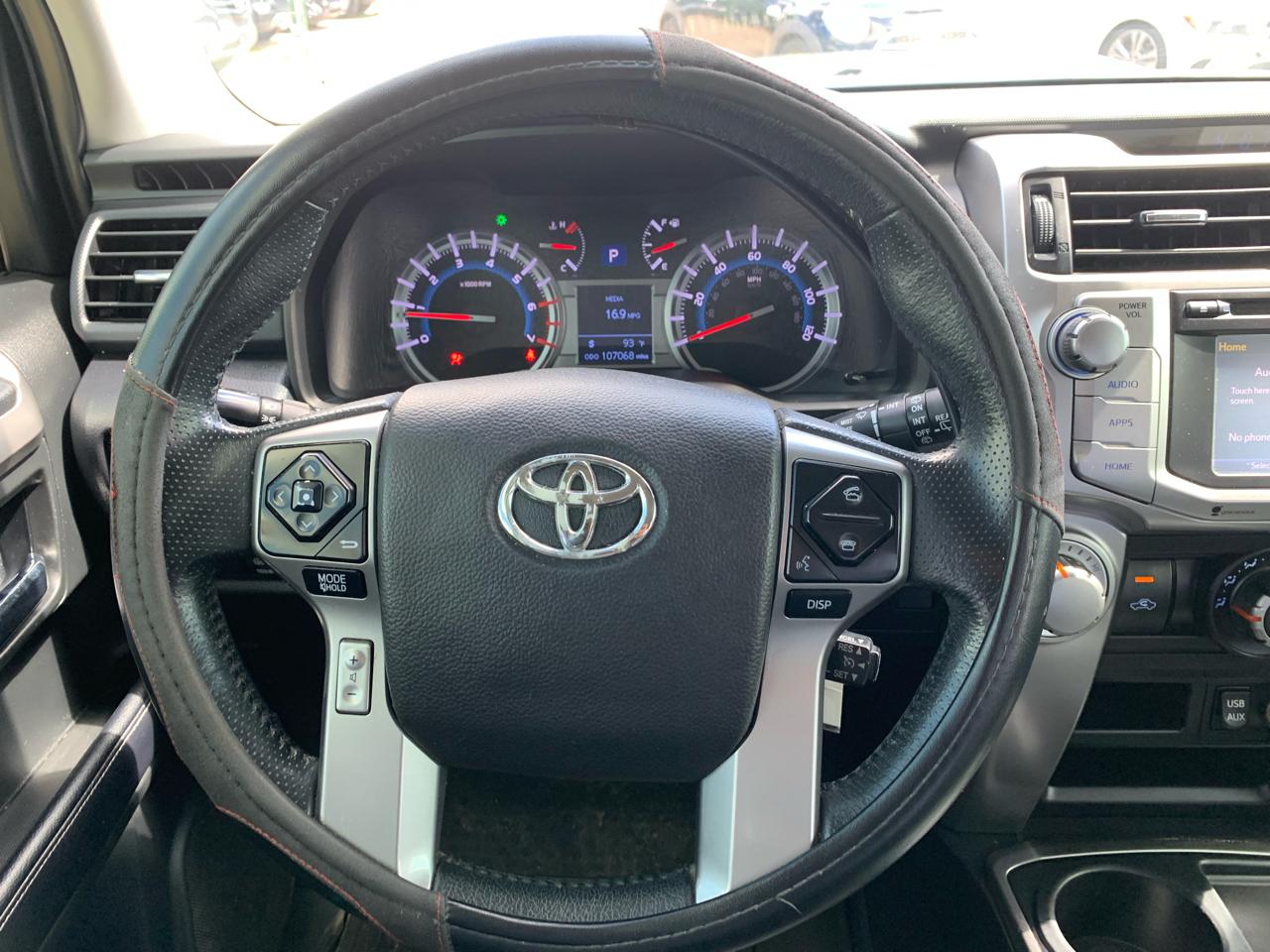 Toyota 4Runner SR5 2WD 2019