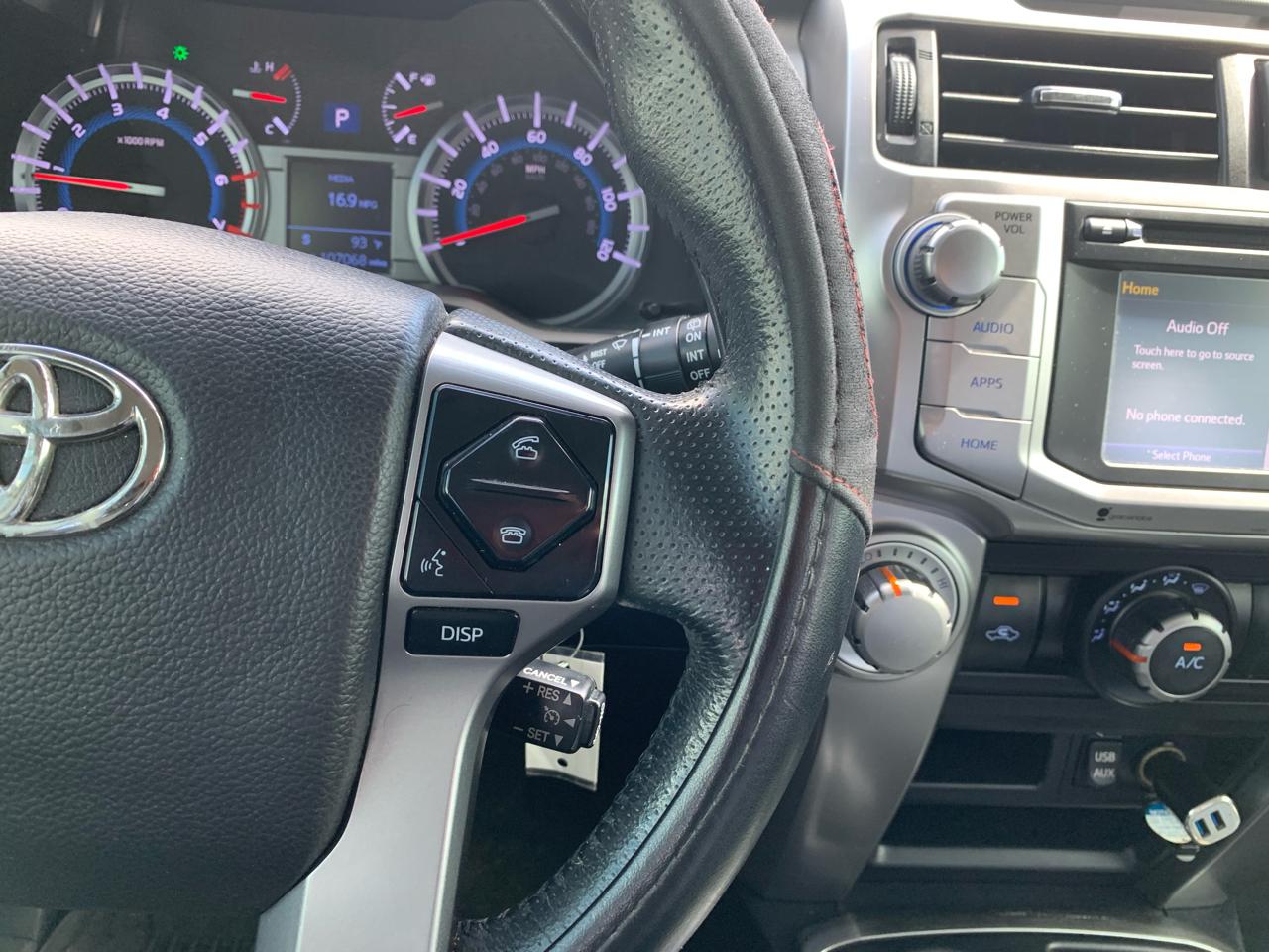 Toyota 4Runner SR5 2WD 2019