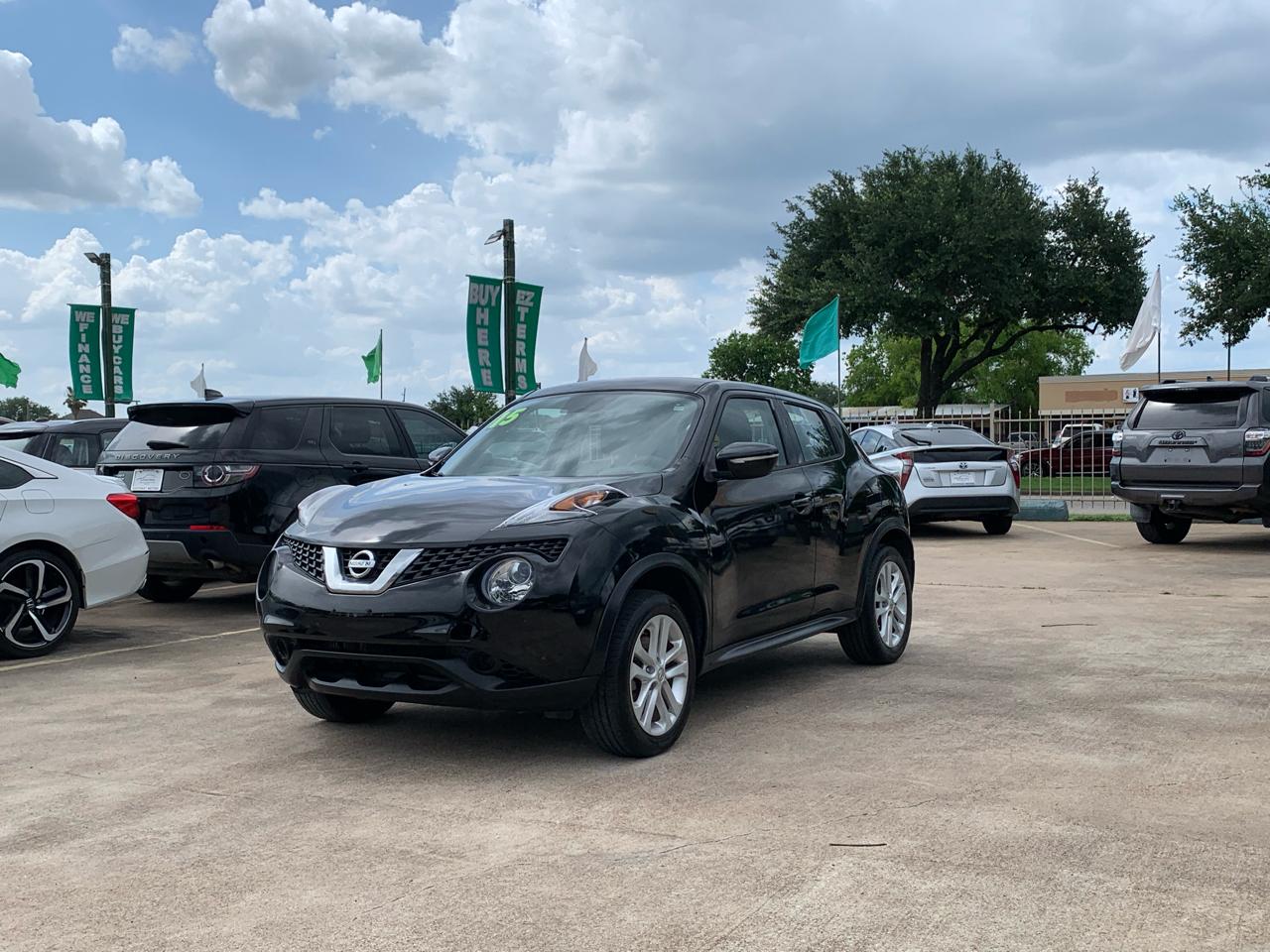 Nissan Juke S FWD 2015