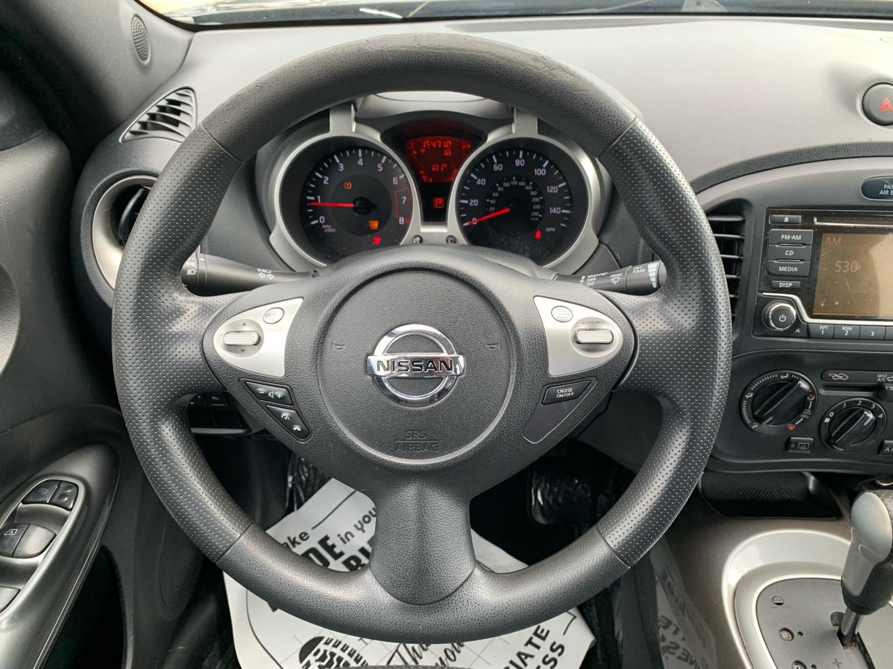 Nissan Juke S FWD 2015