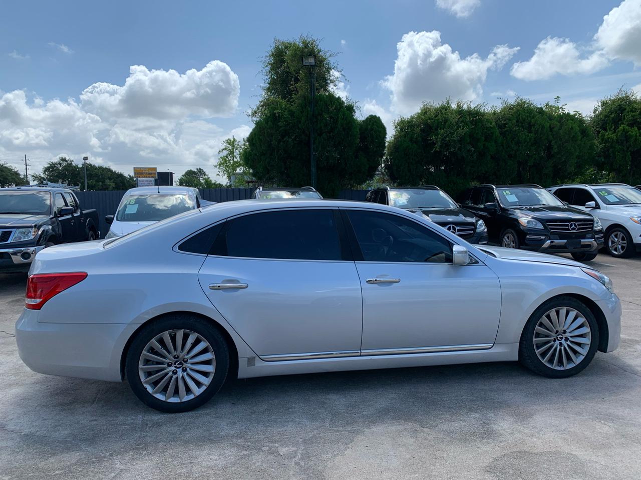 Hyundai Equus Signature 2014