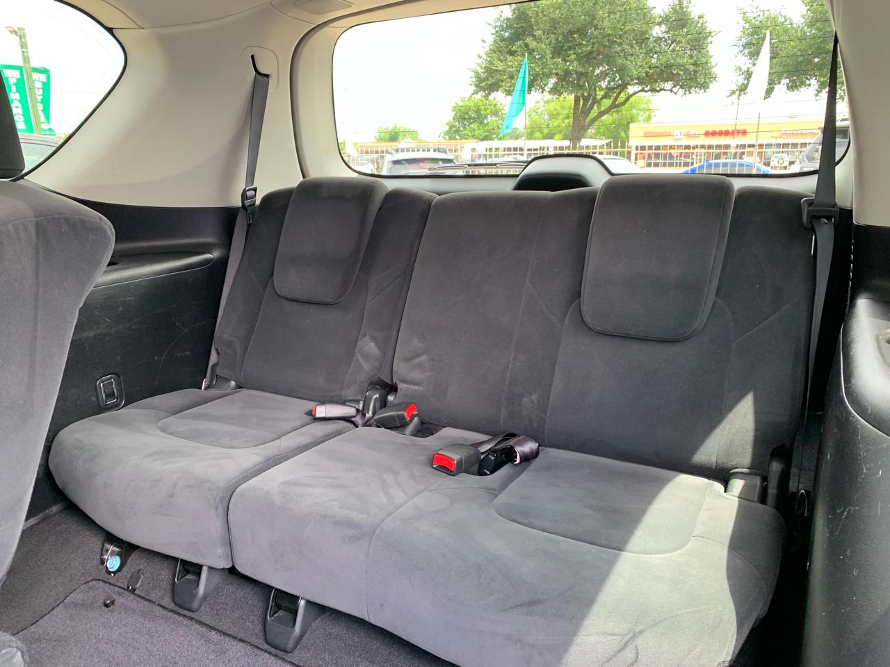 Nissan Armada SV 2WD 2017