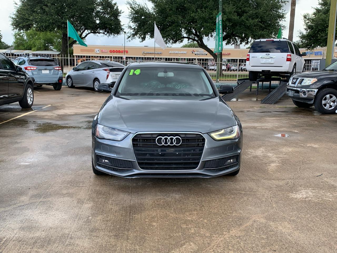 Audi A4 2.0 T Sedan FrontTrak Multitronic 2014