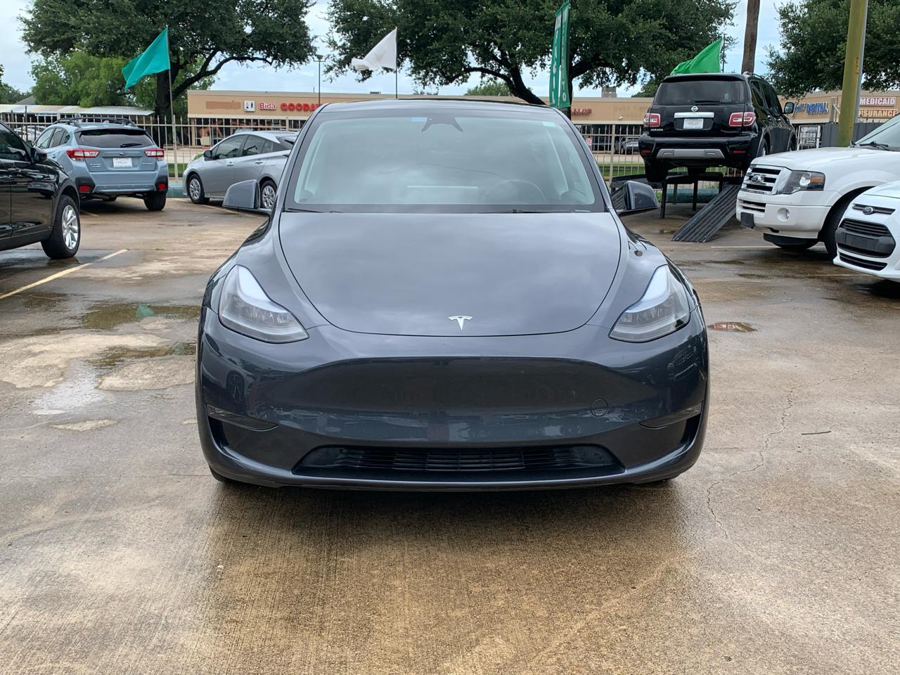 Tesla Model Y Long Range 2023