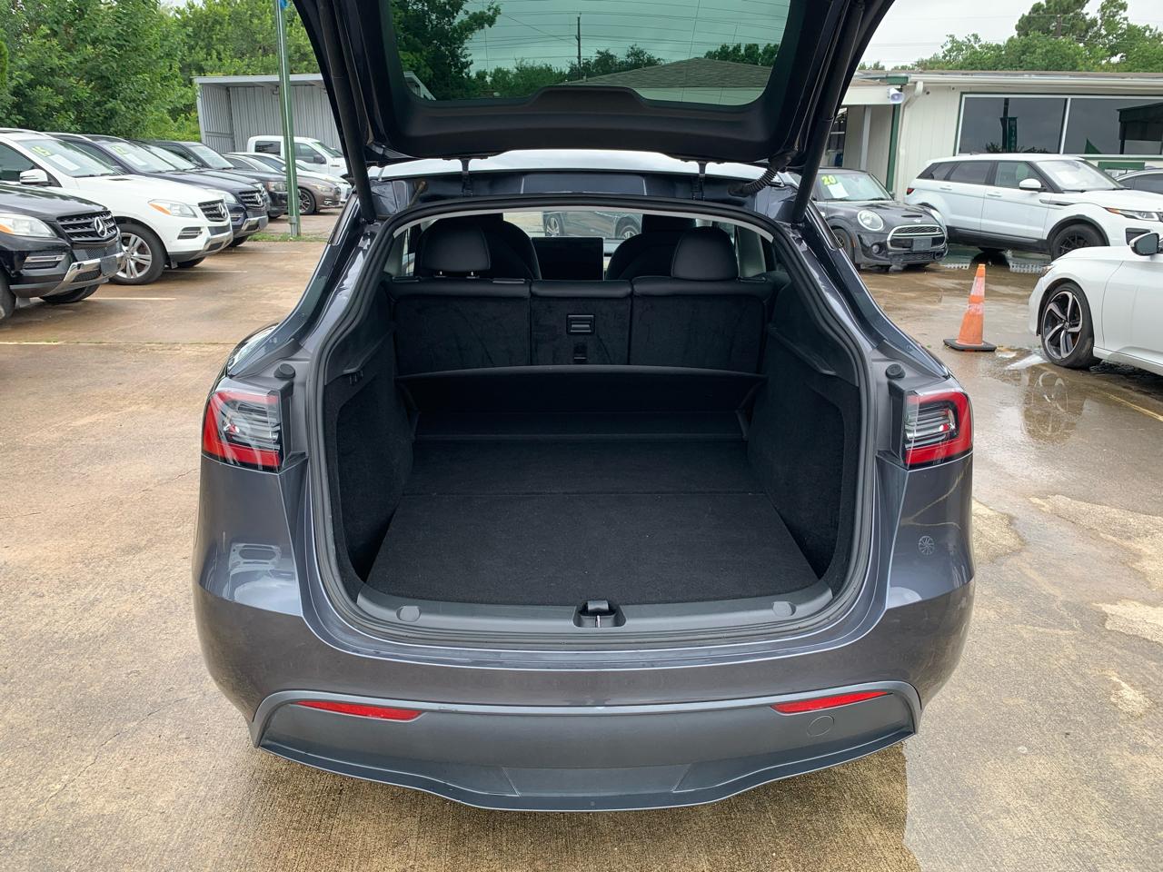Tesla Model Y Long Range 2023