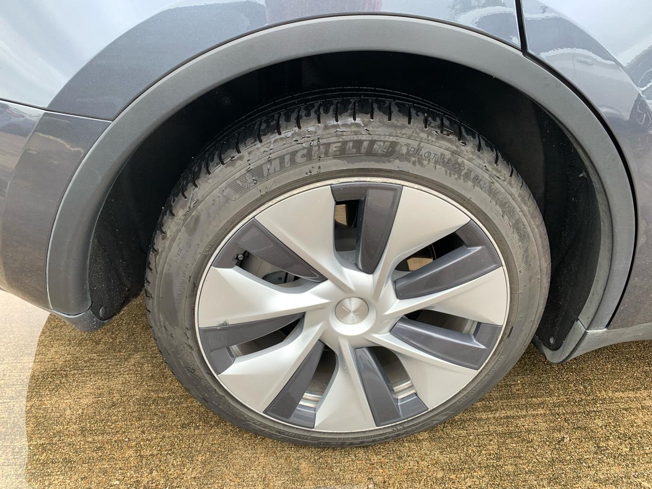 Tesla Model Y Long Range 2023