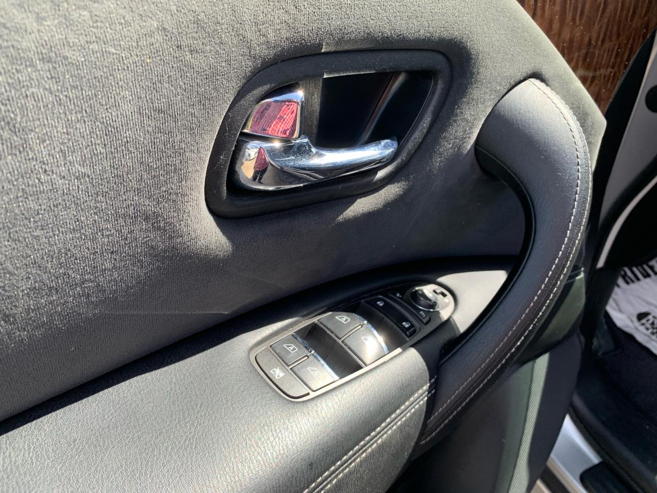 Nissan Armada SL 2WD 2019