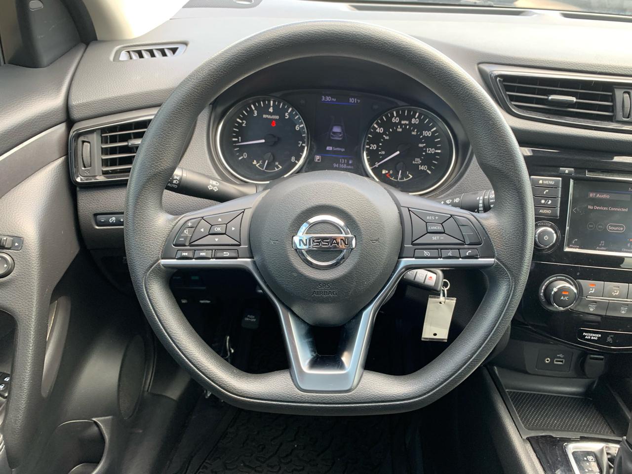 Nissan Rogue Sport S 2020