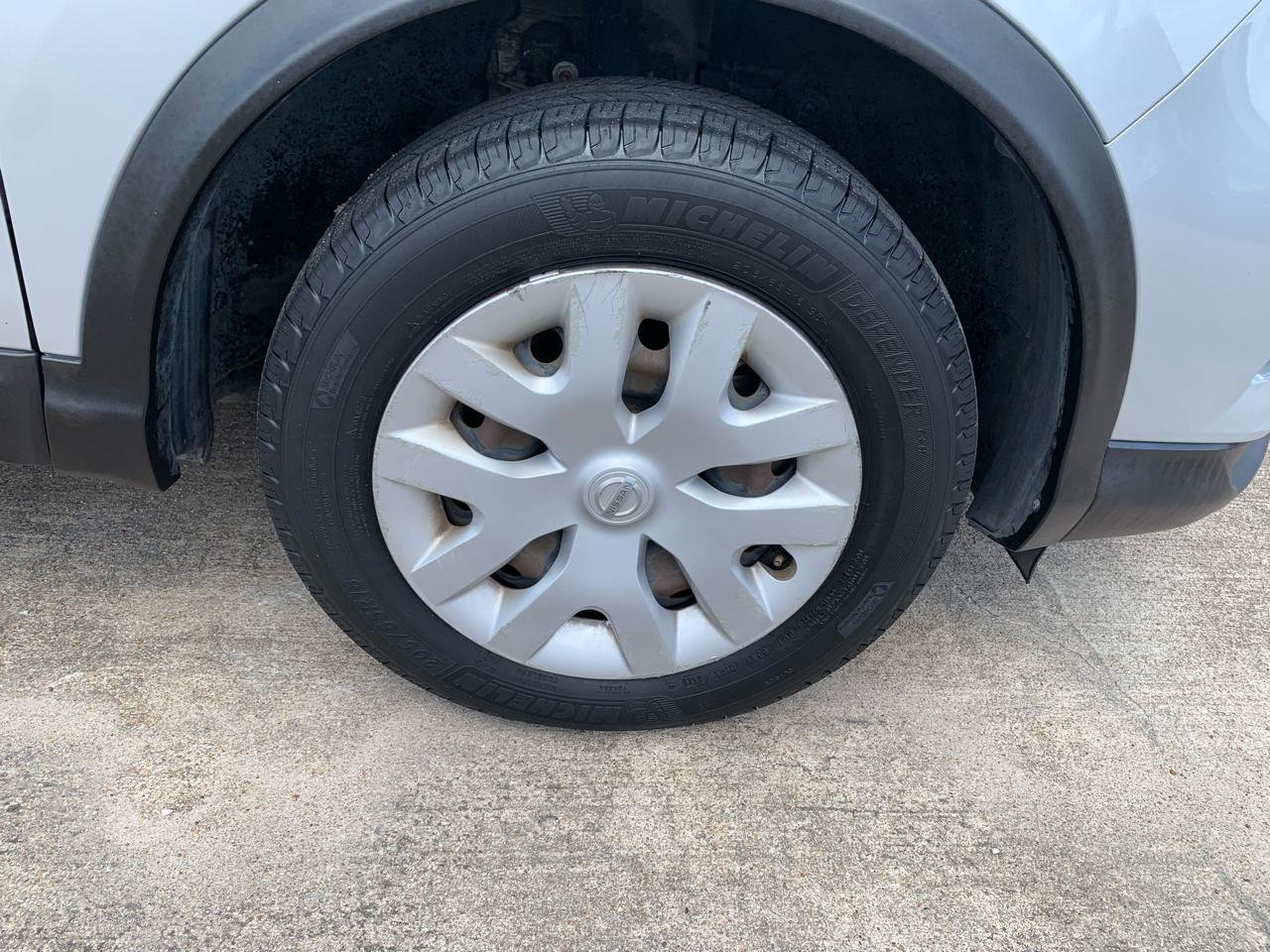 Nissan Rogue Sport S 2020