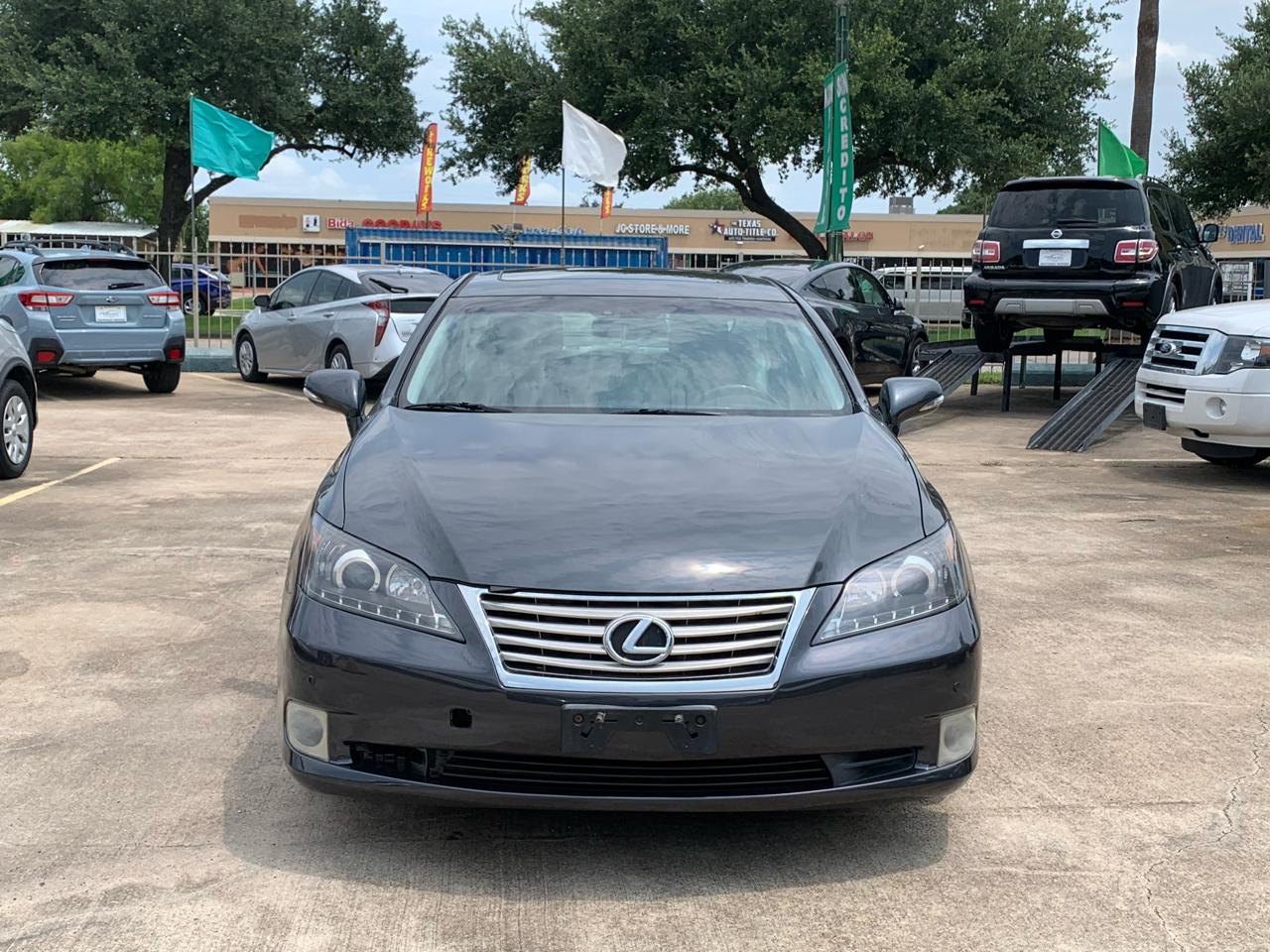 Lexus ES 350 Sedan 2011