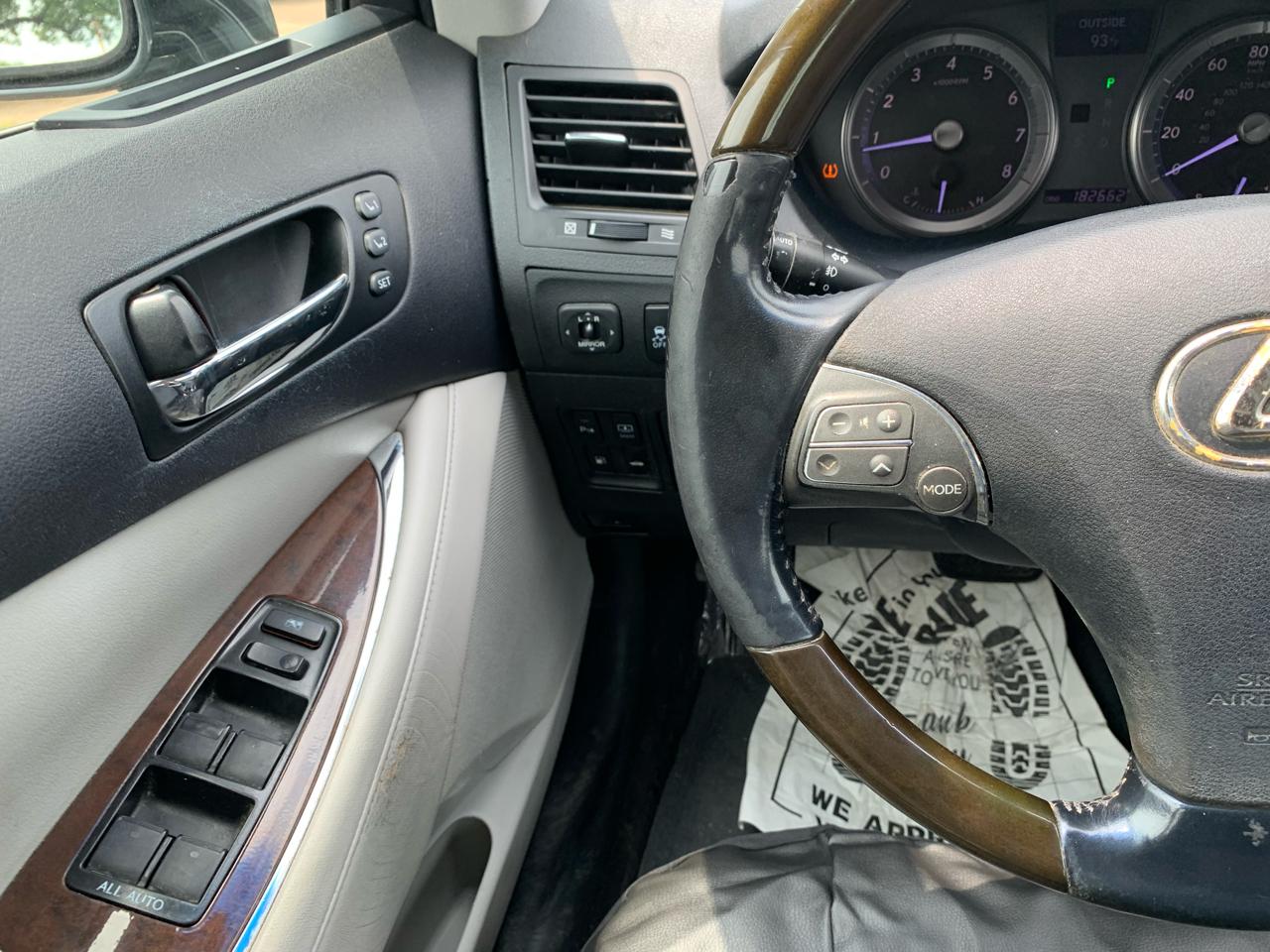 Lexus ES 350 Sedan 2011
