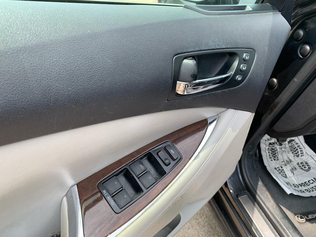 Lexus ES 350 Sedan 2011
