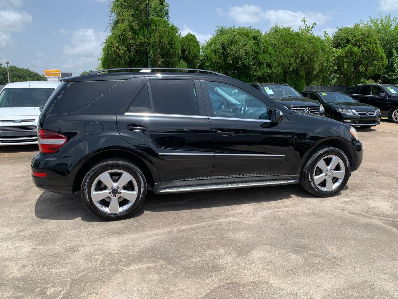 Mercedes-Benz M-Class ML350 2010