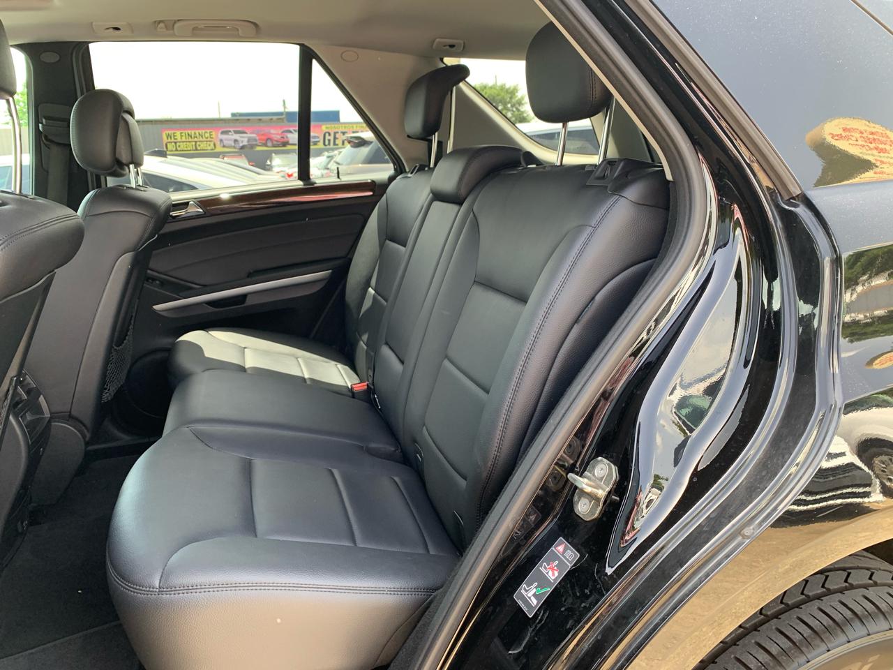 Mercedes-Benz M-Class ML350 2010