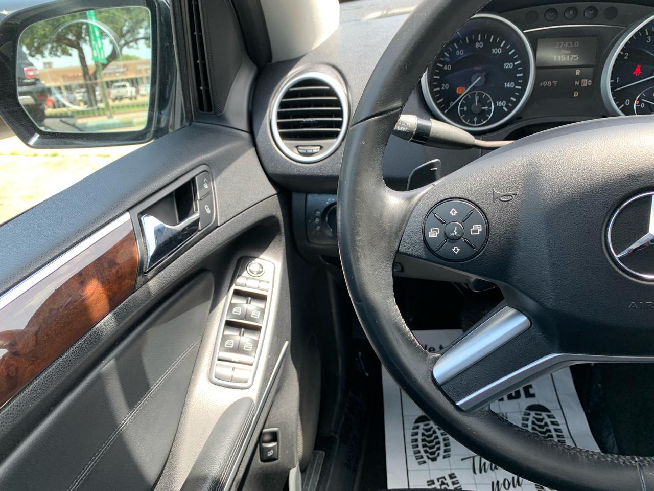 Mercedes-Benz M-Class ML350 2010