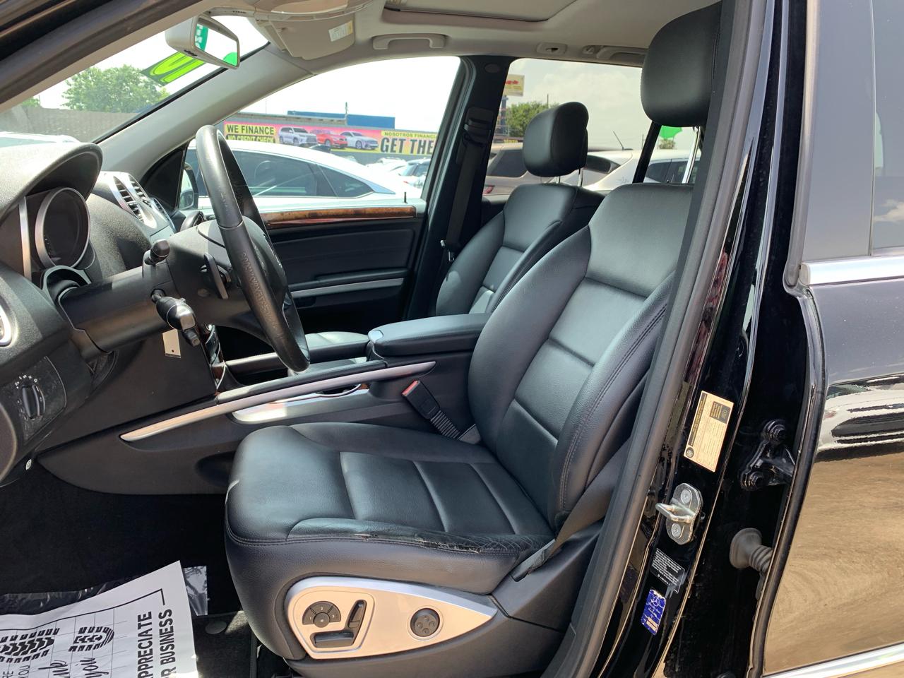 Mercedes-Benz M-Class ML350 2010