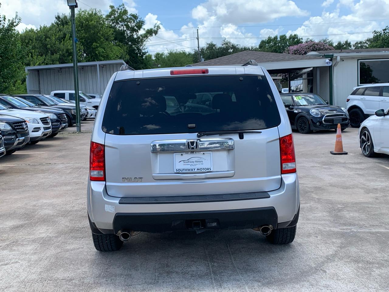 Honda Pilot EX-L 2WD 5-Spd AT 2011