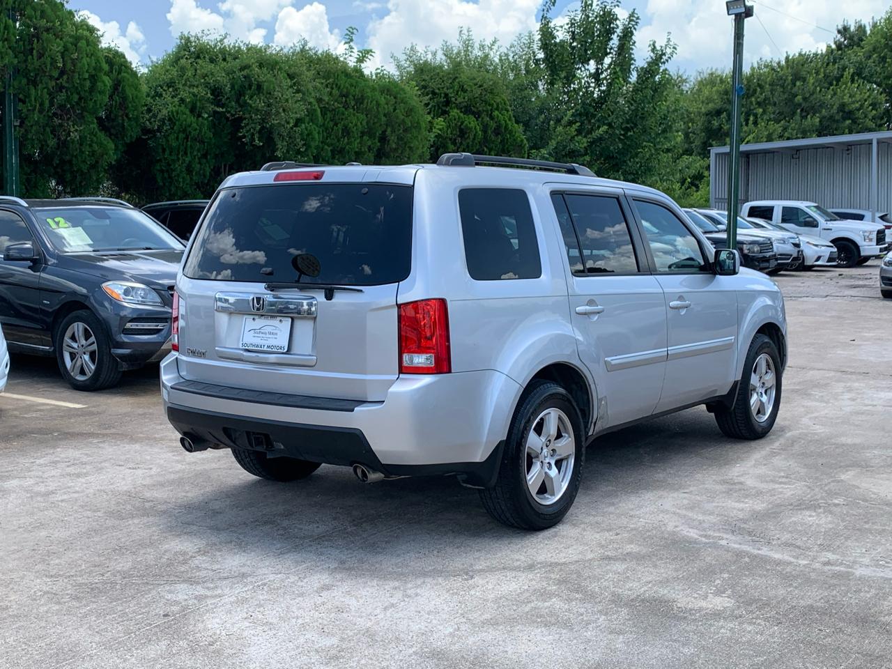 Honda Pilot EX-L 2WD 5-Spd AT 2011