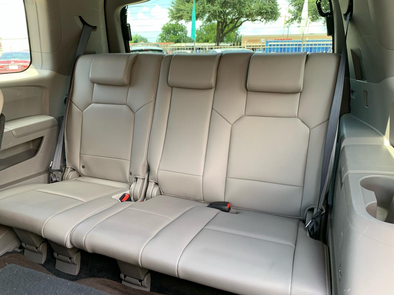 Honda Pilot EX-L 2WD 5-Spd AT 2011