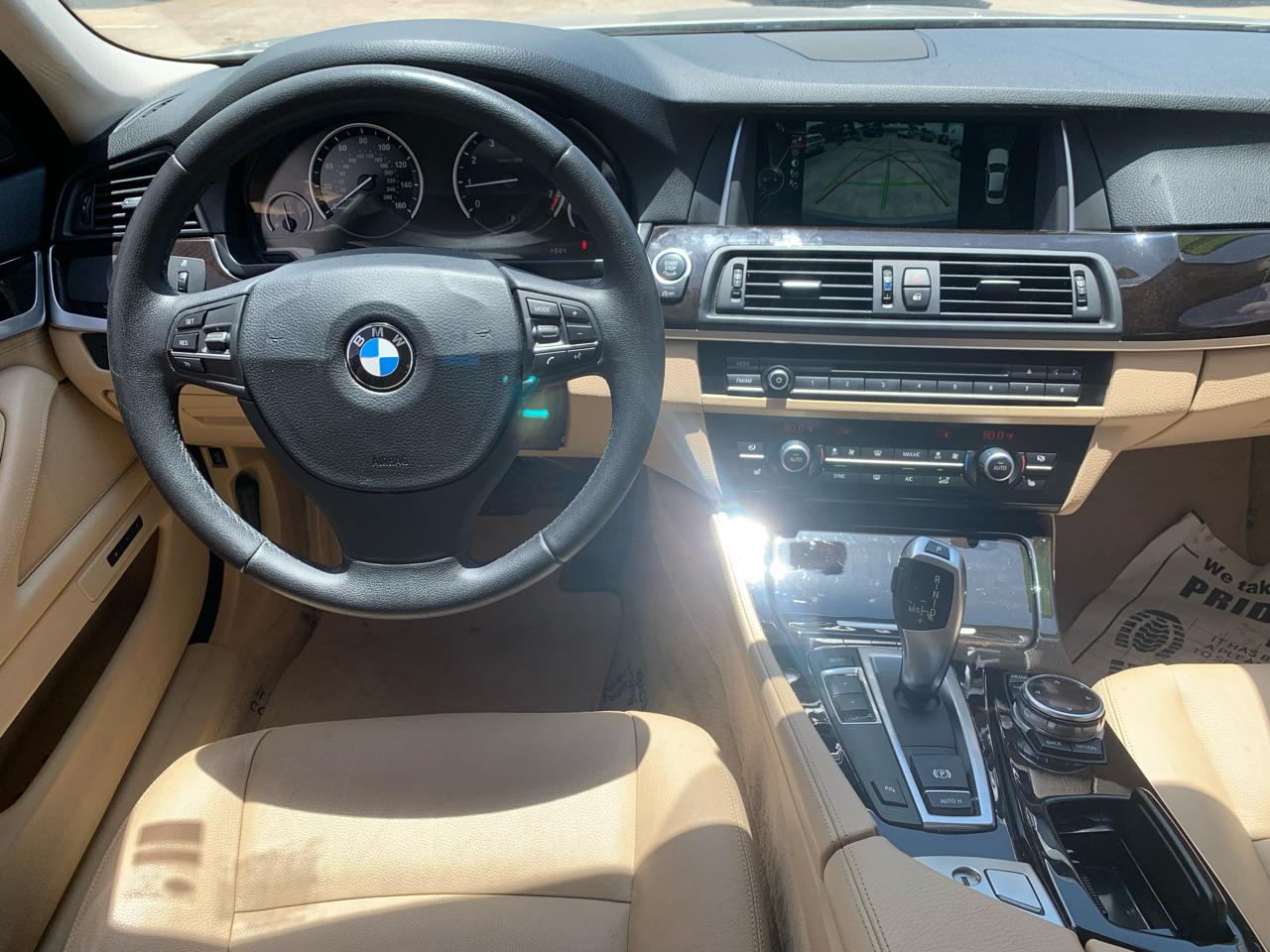 BMW 5-Series 528i 2014