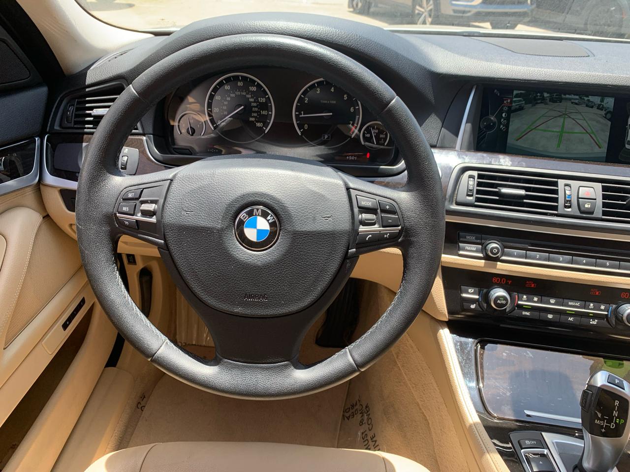 BMW 5-Series 528i 2014