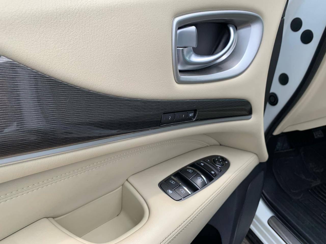 Infiniti QX60 Base FWD 2018