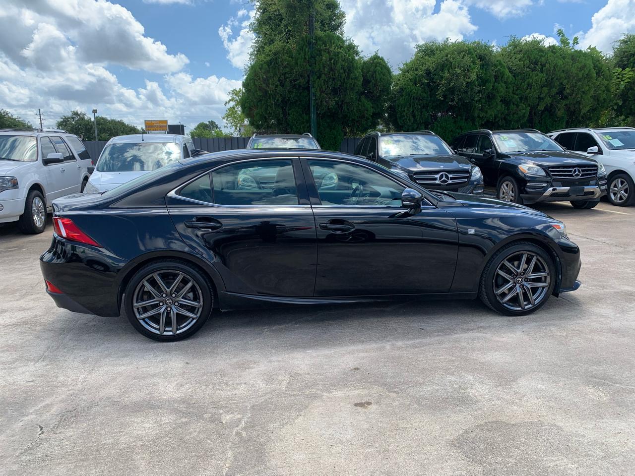Lexus IS 250 RWD 2014