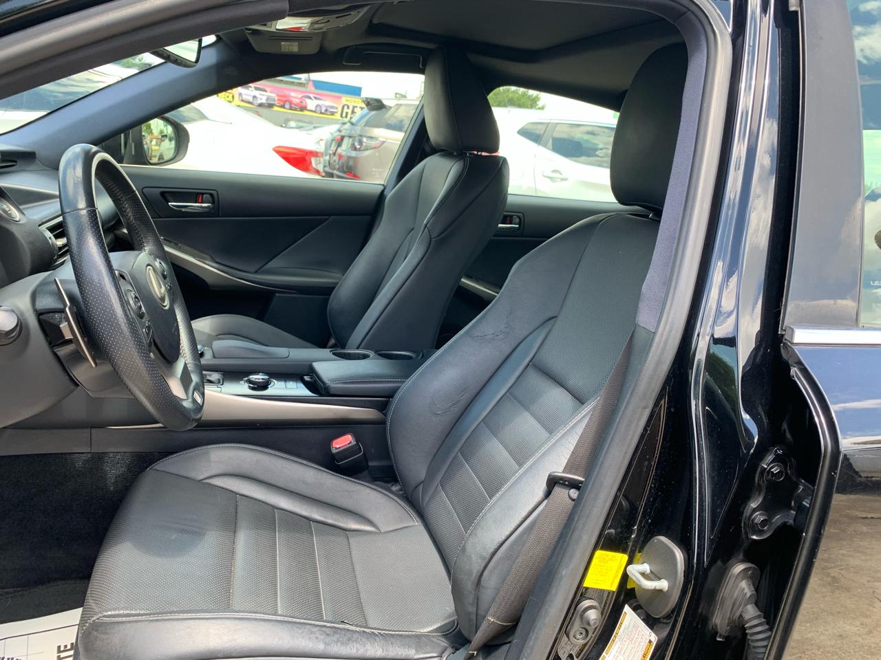 Lexus IS 250 RWD 2014