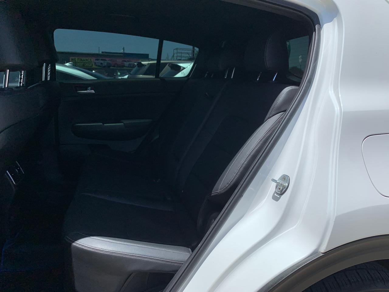 Kia Sportage S FWD 2021